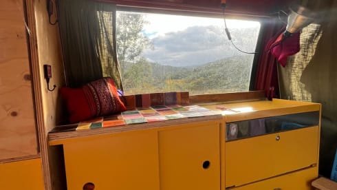 2-person Volkswagen T4 campervan - FOR SALE