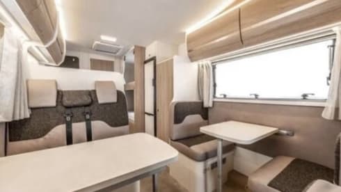 Rimor  – Very neat and beautiful 4-7 camper