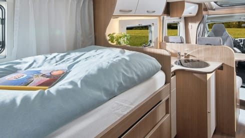 Carado T338 (splinternieuw!!) – Luxurious and fully equipped camper with length beds. Ultimate Freedom! 
