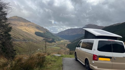 🤎 NOVA 🤎 – 4 berth Volkswagen campervan from 2019