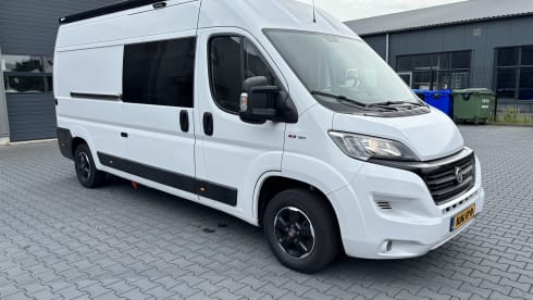 Ducventure2 – 3p Fiat bus from 2019