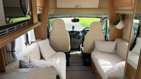 2 berth Swift semi-integrated from 2010