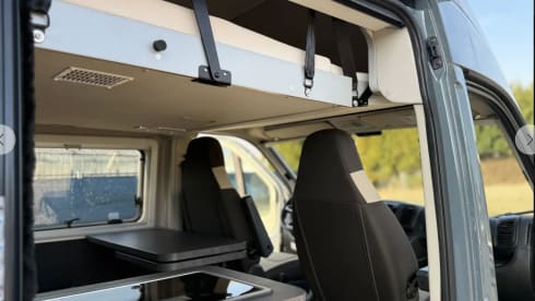 Easyrider – Autobus Weinsberg da 4 persone del 2024