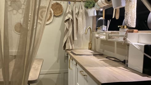 BOHOVAN II – BOHOVAN II Renault Master from 2008, 3P