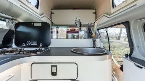 klein maar dapper  – 2 Ford bus nugget from 2019