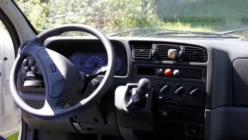 david – Vermietung eines renovierten Challenger-Wohnmobils