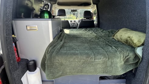 Camper Sears – 2 berth Volkswagen campervan from 2011