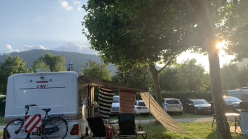 3 people LMC semi-integrated from 2001 for a wonderful holiday