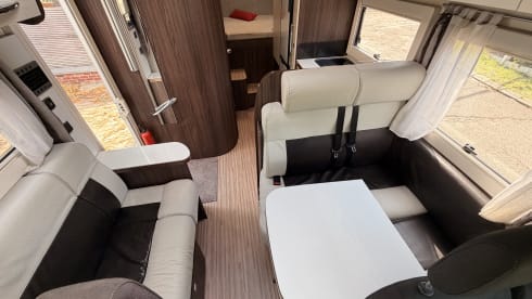 Beni  – Ford Alcove a 5 posti del 2017