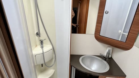 5 person Adria matrix 680 SP half integral camper