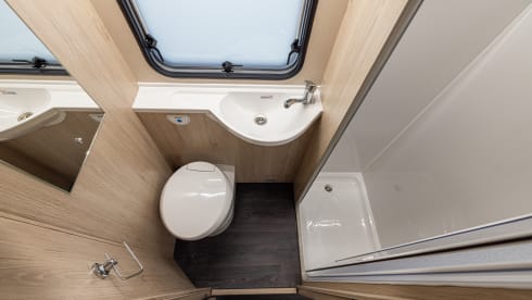2025 Auto Trail Expedition C71