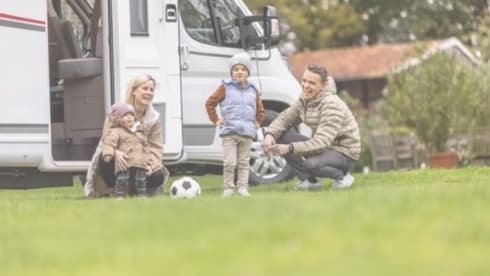 22 LMC H660G  – Tourer lift 3 persons
