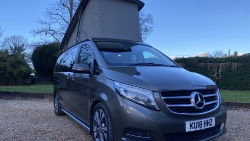 Woody – 2 berth Mercedes-Benz bus from 2018