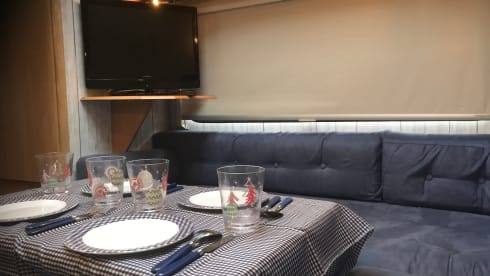 Family motorhome.  – Swift Overcab from 2005