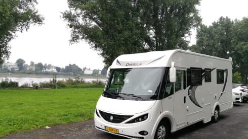 Happy Memories – Langboek korting_Volledig complete zeer luxe inrichting 4per Familie Camper