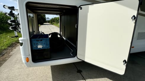 5 person McLouis family camper from 2023