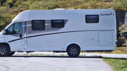 4p Sunlight semi-integrated from 2021