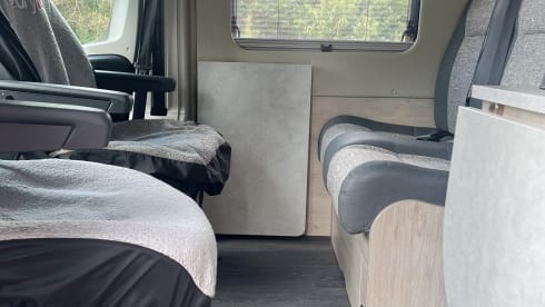 Avandra – Autobus Autotrail a 4 posti letto dal 2024