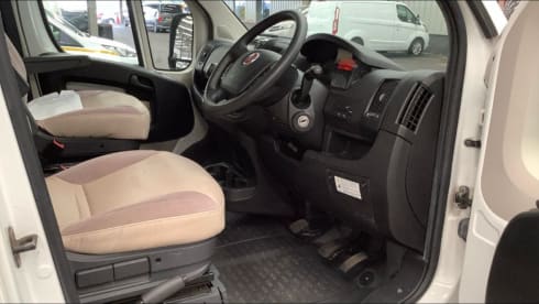 Fiat autoroller  – 6 berth 6 traveling belts 