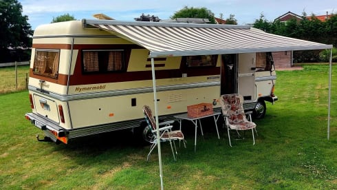 Oldtimer Hymer from 1986 for 4 persons