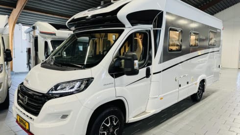 4p luxury Dethleffs with air conditioning and towbar from 2019