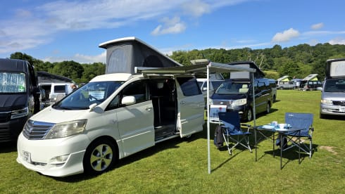 Skye – 4 berth ULEZ Compliant automatic Toyota campervan 