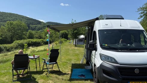 AmorA Campervan 6.0 meters for 2 persons with length beds
