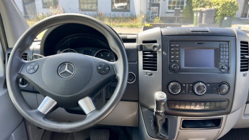 The Johnnie – Off-grid Mercedes Sprinter self-build camper