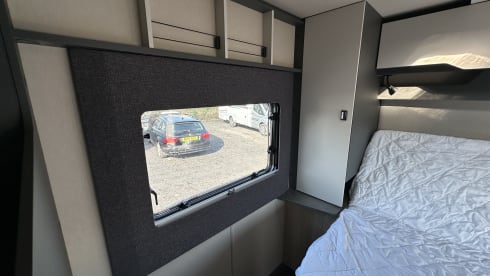2026 Reg Island Bed 4 berth Autotrail F74 