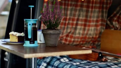DUMA – super cosy  - automatic campervan. price  includes insurance !