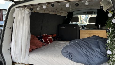 Kamiel – 2p Volkswagen campervan uit 2013