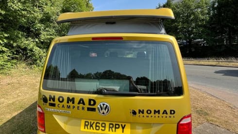 Goldie LONDON – RK69RPY - Adventure with Goldie, the 4 Berth Nomad Volkswagen, Romford