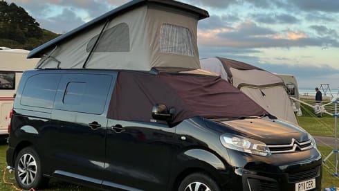 Pookie – Pookie the Citroen Dispatch Campervan with Pop roof