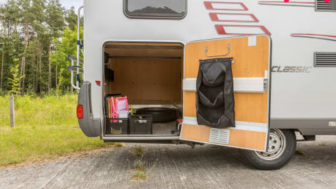 Alcôve Hymer 4 personnes de 2006