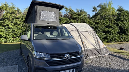 Roma – Luxury Automatic VW Campervan 4 Berth (can deliver to Inverness)