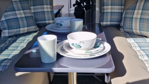 Dark night – 4 berth Volkswagen campervan from 2021