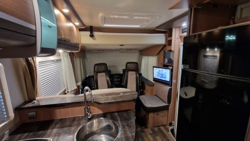 4-seater Knaus integrated from 2012