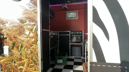 ZebraCamper – 1500km free/week, Mercedes (2016) Sprinter without environmental zones