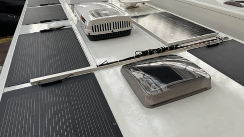 Oscar – Camping-Car Intégral 5 Places Boîte Auto Airco Bruxelles