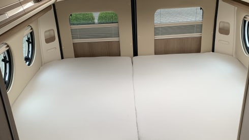 Malibu – Malibu Van 640 LE charming GT sky view