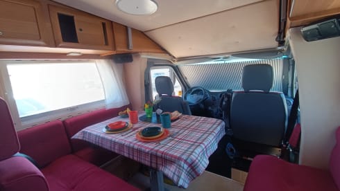 Camper semintegrale ARCA Mercedes