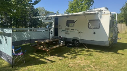 Cabine Swift à 6 couchages avec alcôve, modèle 2003