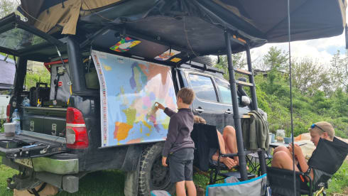 Lizette – Toyota Hilux Overlander