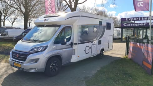 C25 – 4p Bürstner semi-integrated from 2018