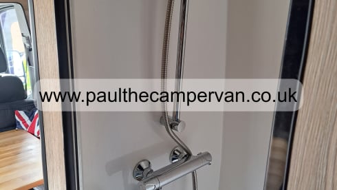 Paul – 2 1/2 berth Luxury Mercedes Campervan, with kennel - Inclusive Insurance