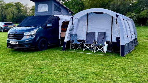 Taylor Trafic – **’Renault Trafic Sport Camper - 4 Birth**