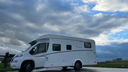 Trend Nomad – Go explore, luxe camper (2022) vol opties en complete inventaris