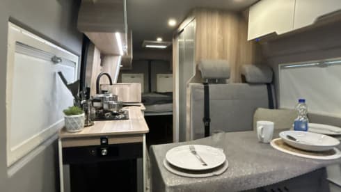 Großer Premium Hannes – Hannes Camper - Large Hannes Camper