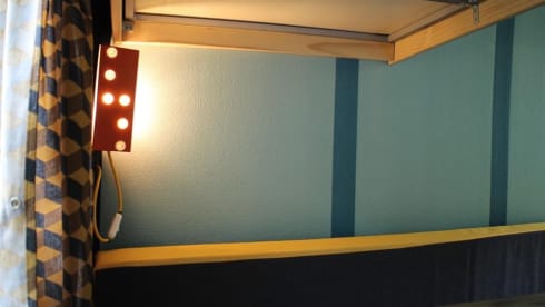 EigenWijze – Unique bus camper, with nice interior