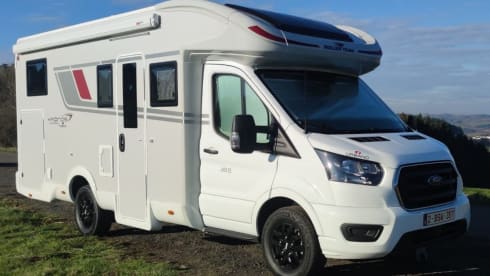 Fully equipped Mobilhome (2022) - Roller Team 284TL - 5 pers.